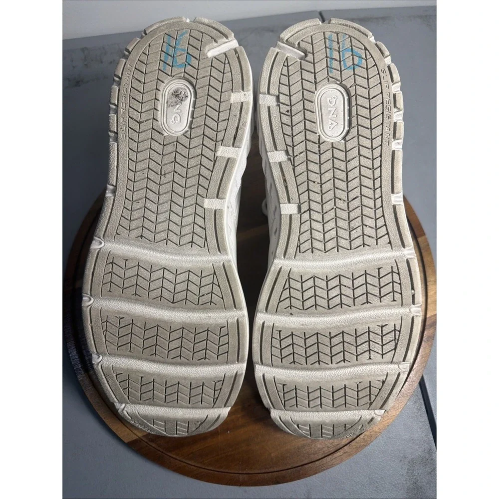 Brooks Addiction Walker 2 Men’s 10.5 D White Leather Walking Shoes 1103181D142